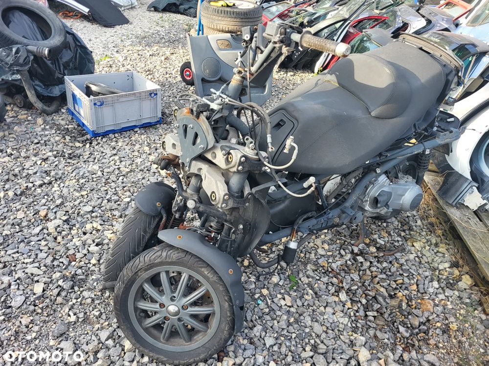EU Piaggio MP3 125 250 500 06- Owiewka Szyba Koło Osłona Lagi Tłumik Kanapa Części - 2