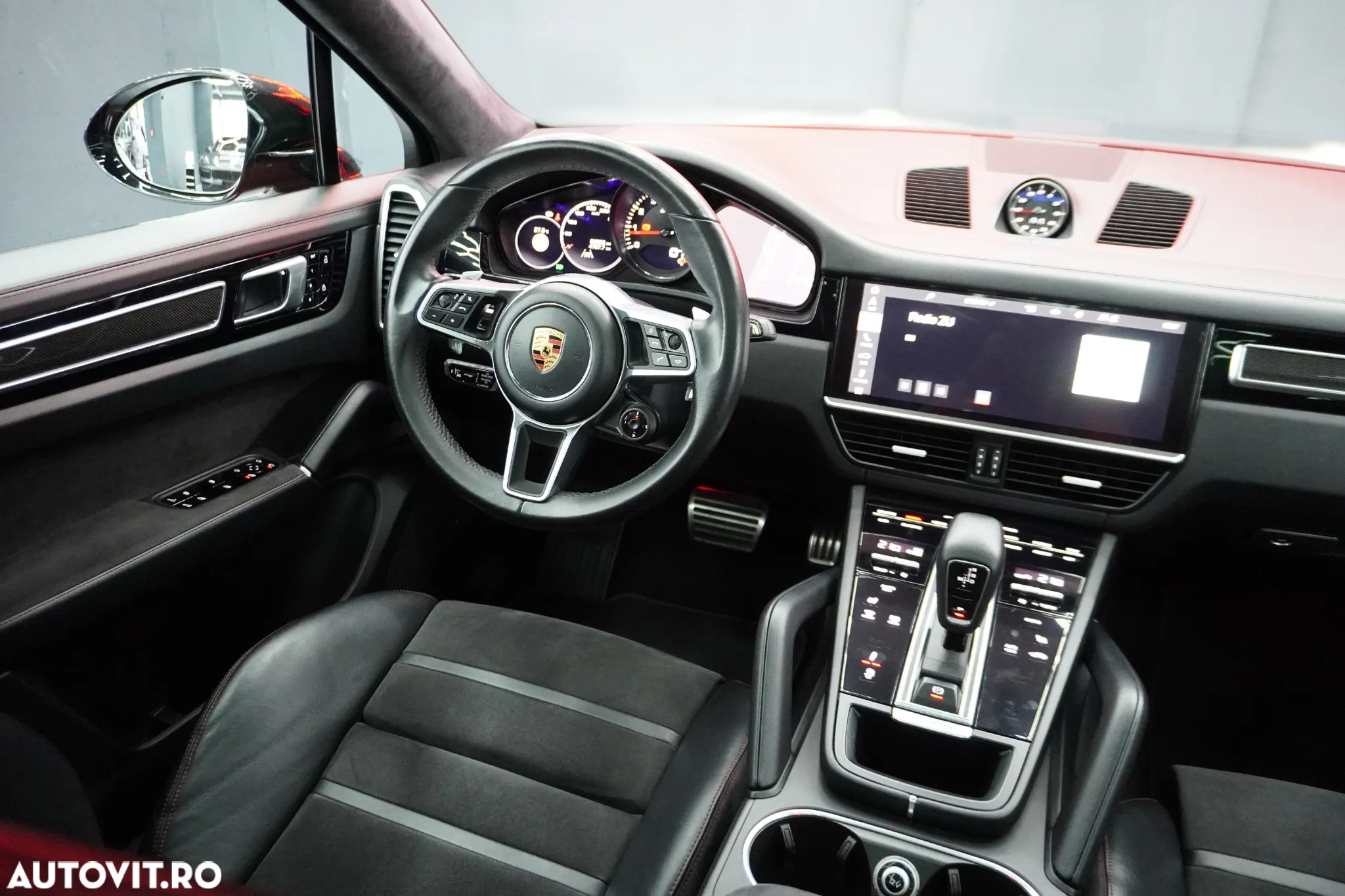 Porsche Cayenne Coupe GTS Tiptronic S - 20
