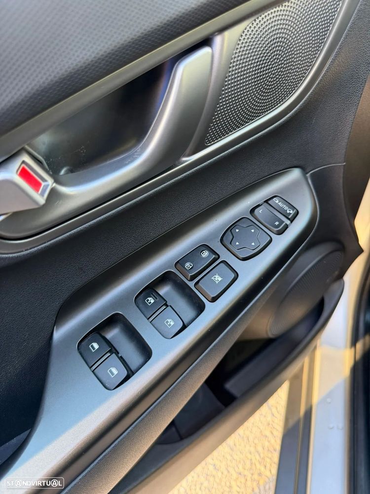 Hyundai Kauai Premium - 9