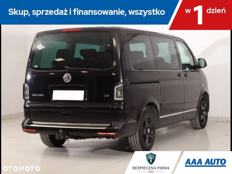 Volkswagen Multivan - 6