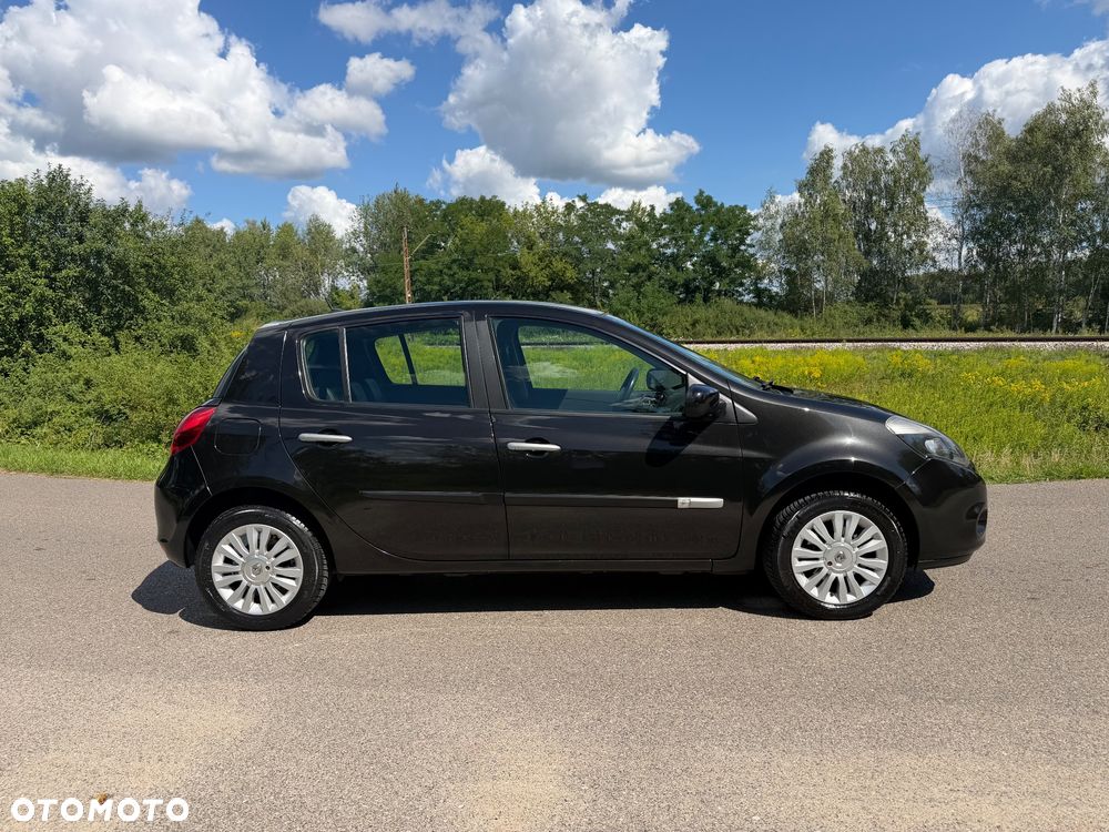 Renault Clio 1.2 16V Dynamique - 8