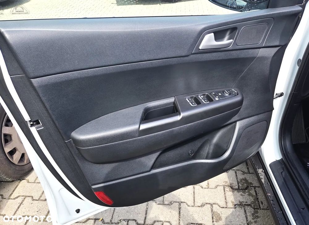 Kia Sportage 1.6 GDI L Business Line 2WD - 35