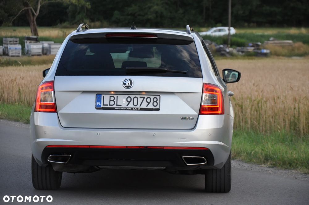 Skoda Octavia 2.0 TDI RS DSG EU6 - 32