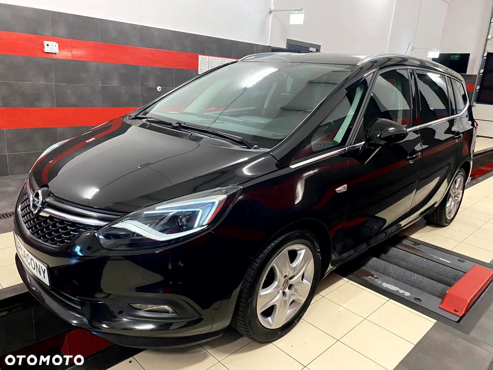 Opel Zafira 1.4 T Cosmo EcoFLEX S&S - 8