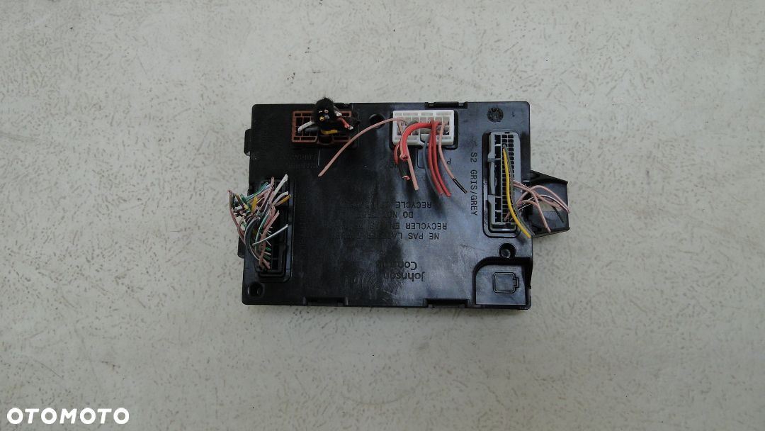 RENAULT TWINGO III 3 FORFOUR MODUŁ STEROWNIK BCM 284B14580R 0.9 14-20r - 1