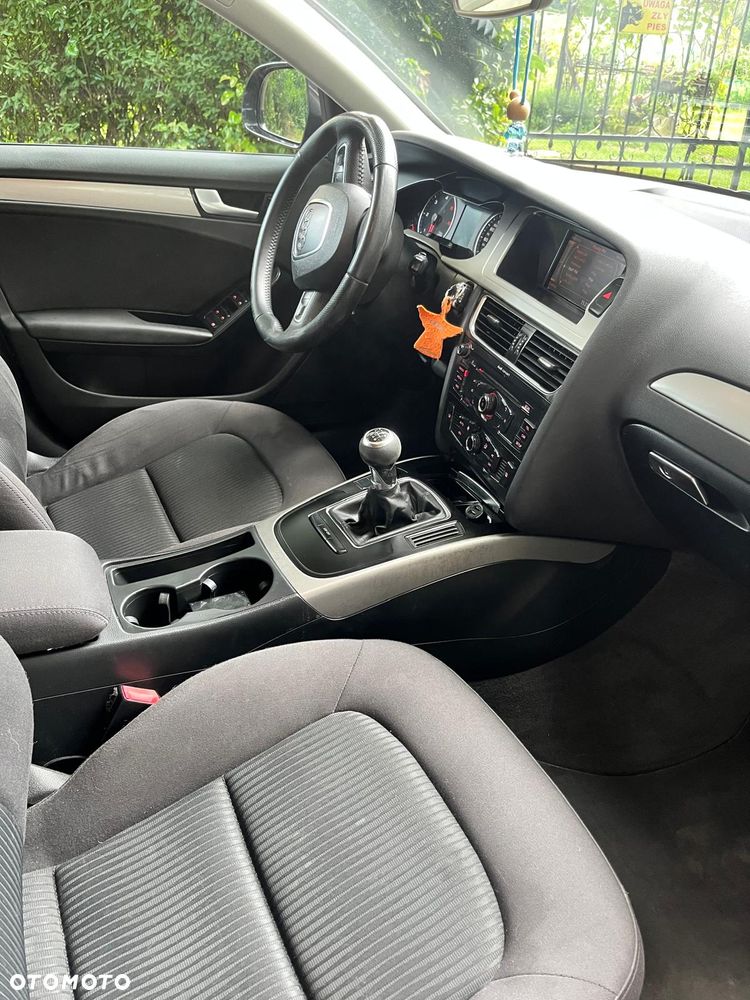 Audi A4 Avant 2.0 TDI - 14