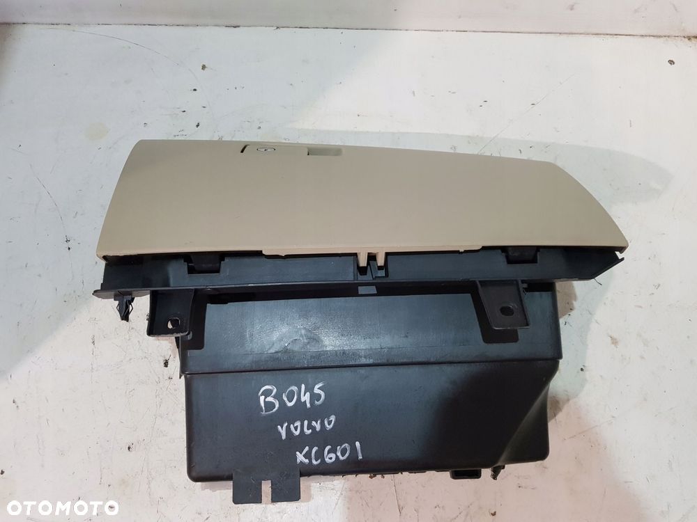 schowek pasażera 30755651 volvo xc60 i 3.2b eu 12 rok - 2