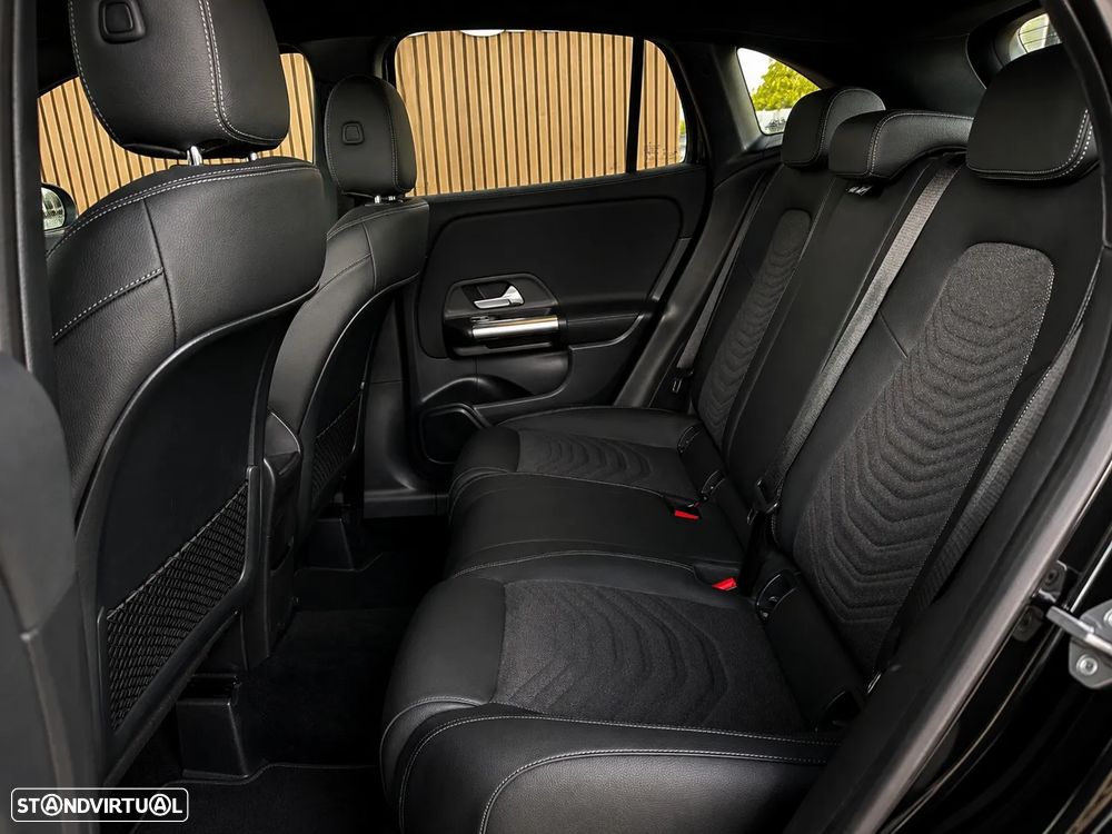 Mercedes-Benz GLA 250 e Progressive - 31
