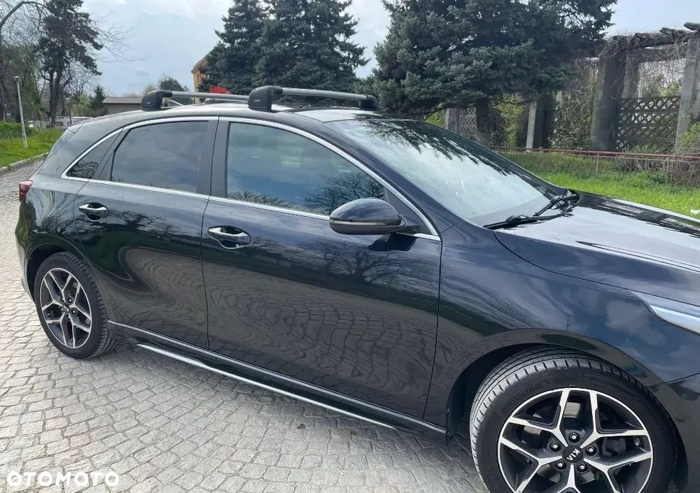 Kia Ceed 1.6 CRDi mHEV GT-Line DCT - 17