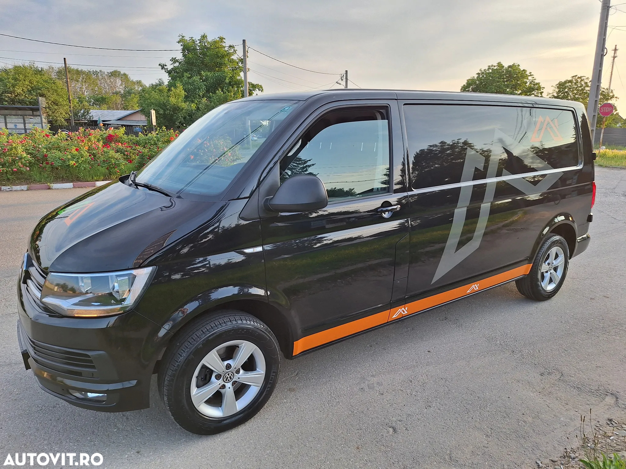 Volkswagen Transporter Kombi T6 2.0 TDI 84 kW KR - 12