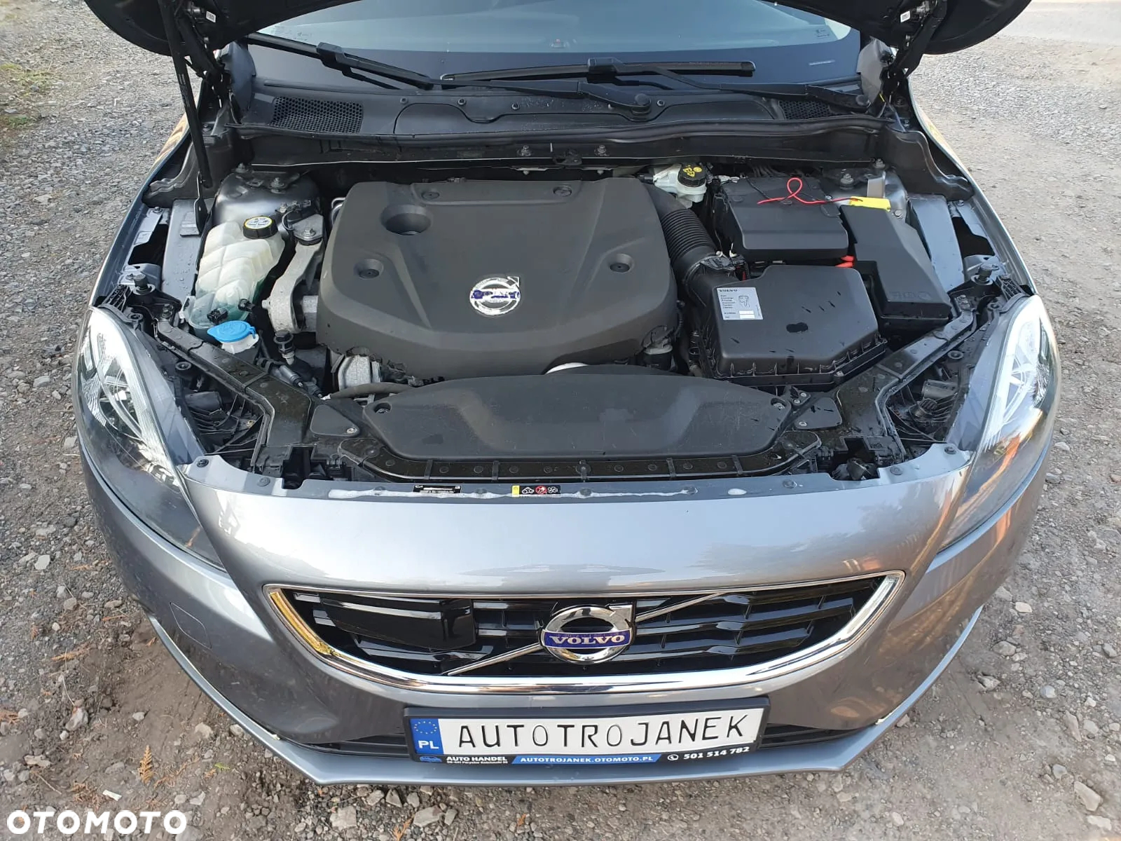 Volvo V40 D4 Drive-E Momentum - 40