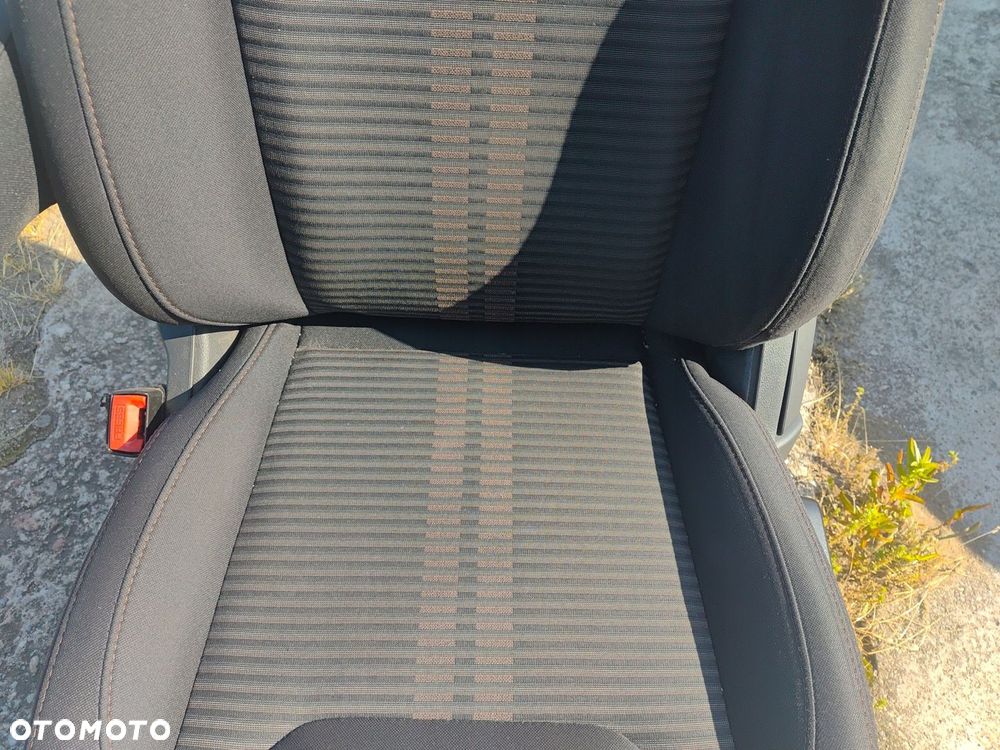 FORD KA PLUS FOTEL LEWY KIEROWCY GRZANY 17- - 4