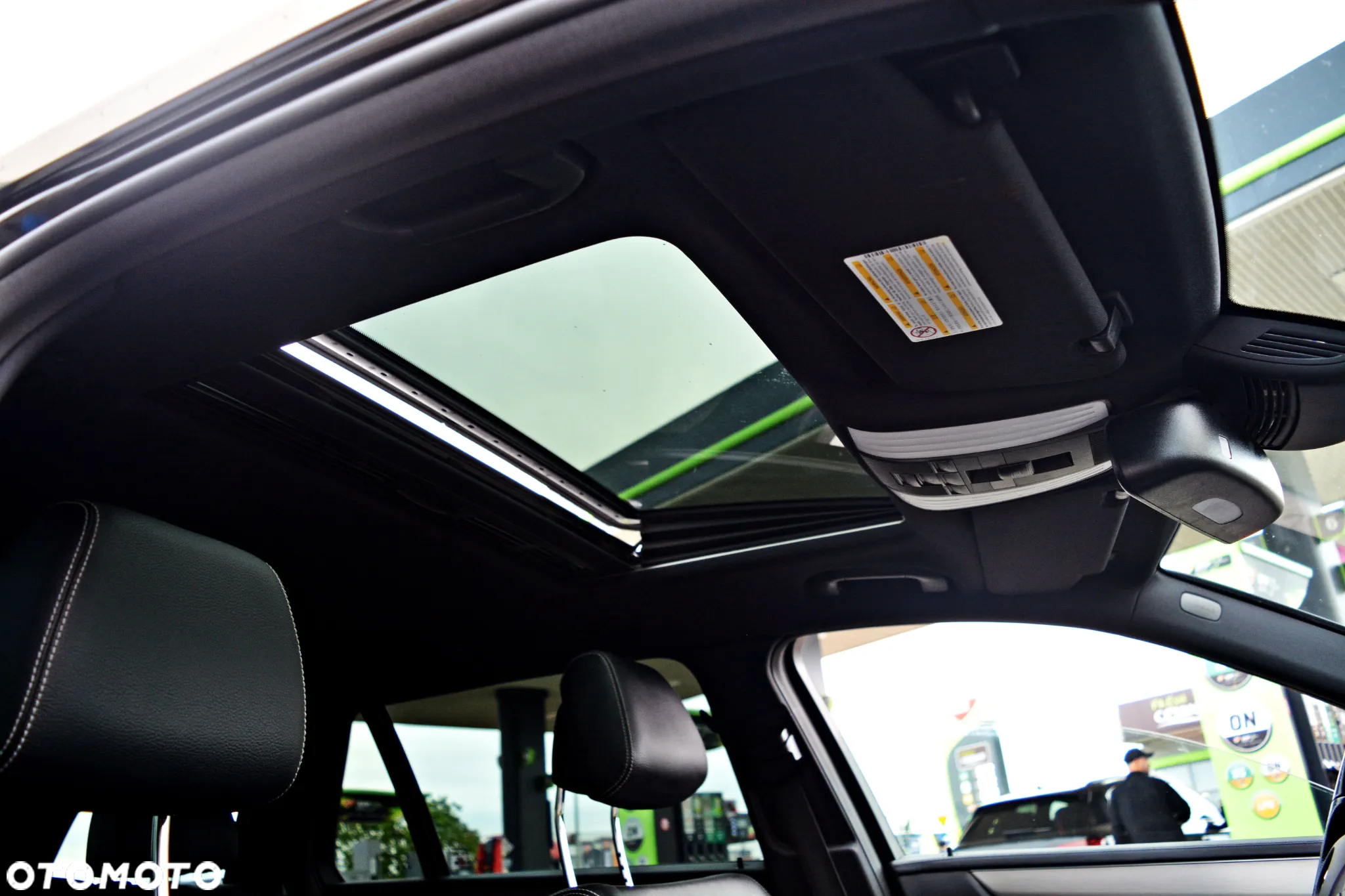 Mercedes-Benz Klasa E 250 T CDI DPF BlueEFFICIENCY 7G-TRONIC Avantgarde - 6