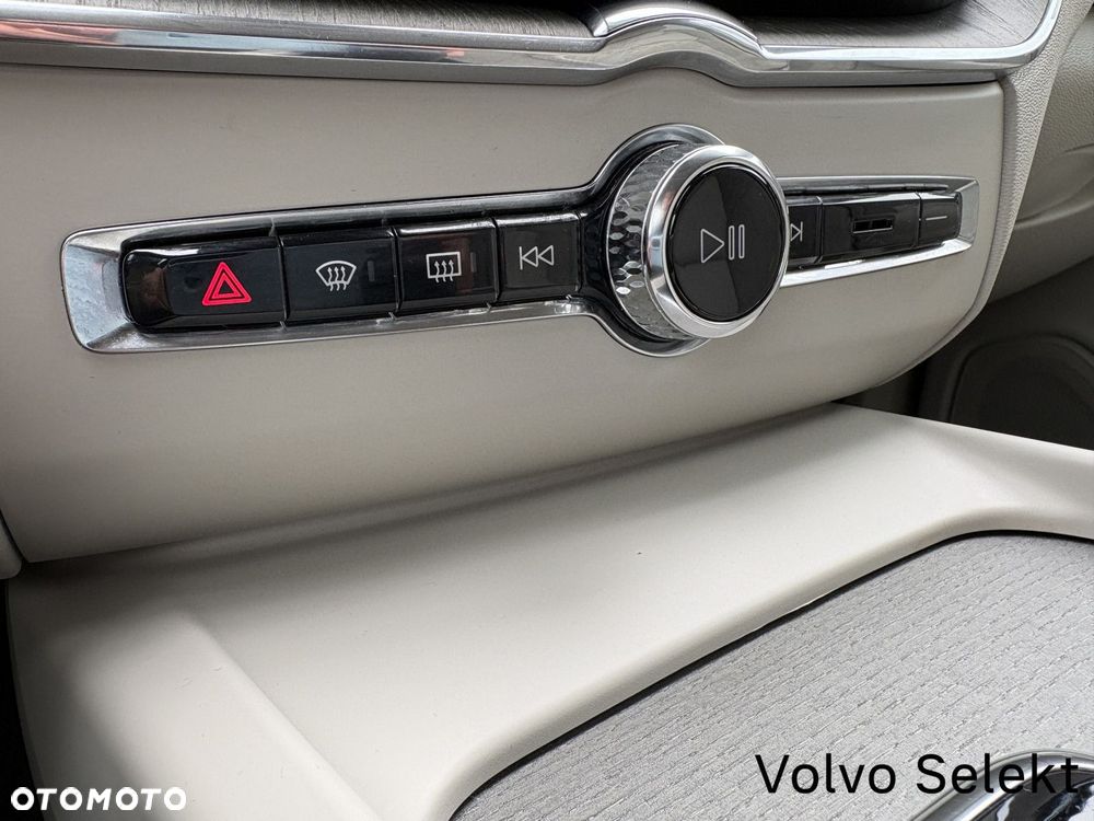 Volvo XC 60 - 16