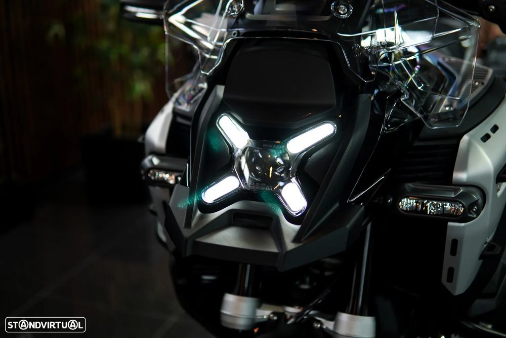 BMW R 1300 GS Adventure TRIPLE BLACK ASA - 32