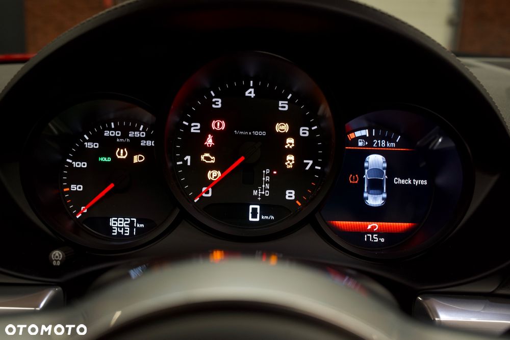 Porsche 718 Boxster - 34