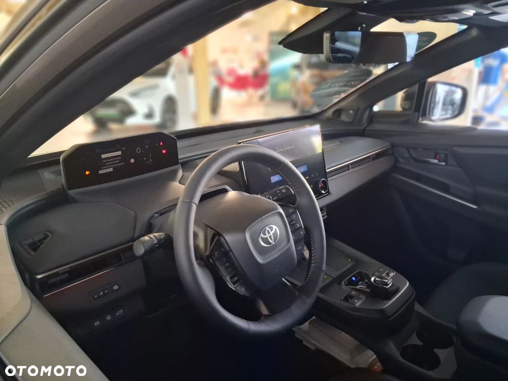 Toyota bZ4X 74.7kWh 4x4 Executive - 13
