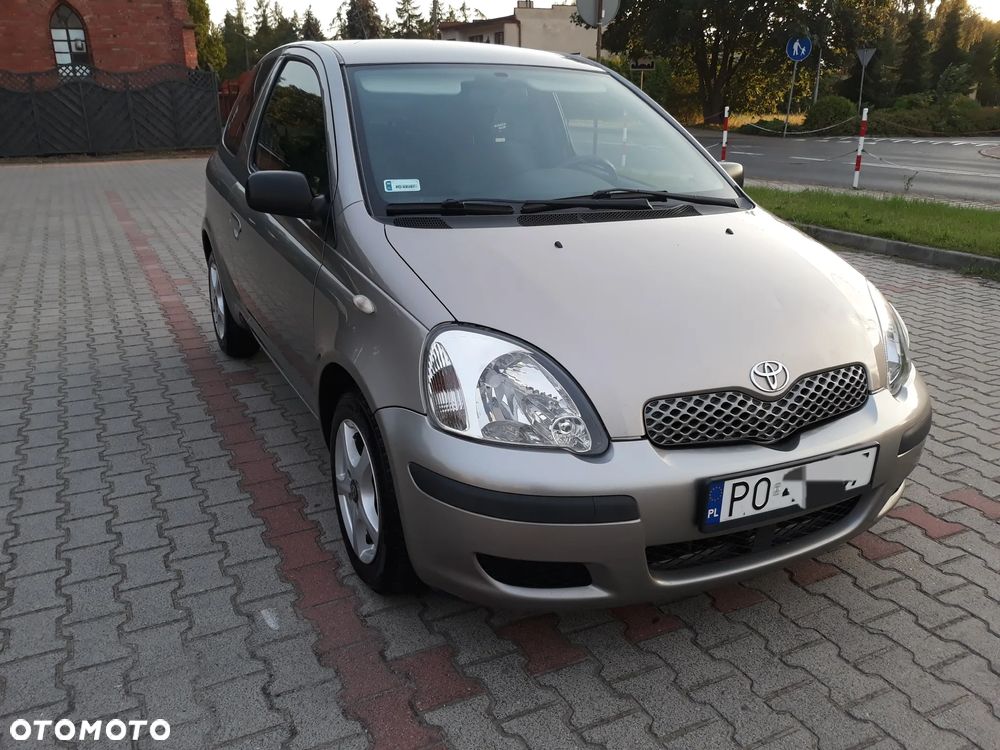 Toyota Yaris 1.3 Sol - 2