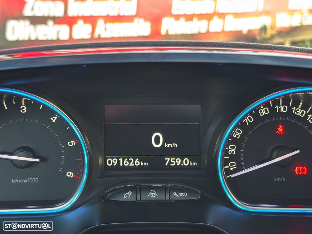 Peugeot 2008 1.6 BlueHDi Active - 20