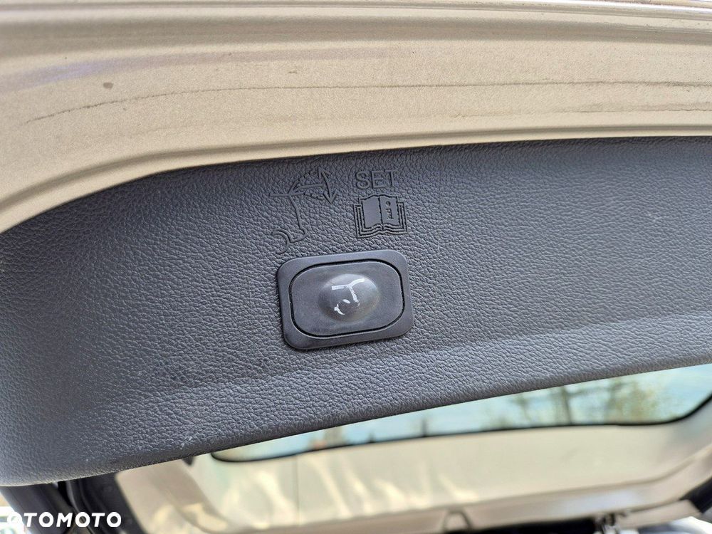 Ford Escape 1.5 EcoBoost AWD SE - 25