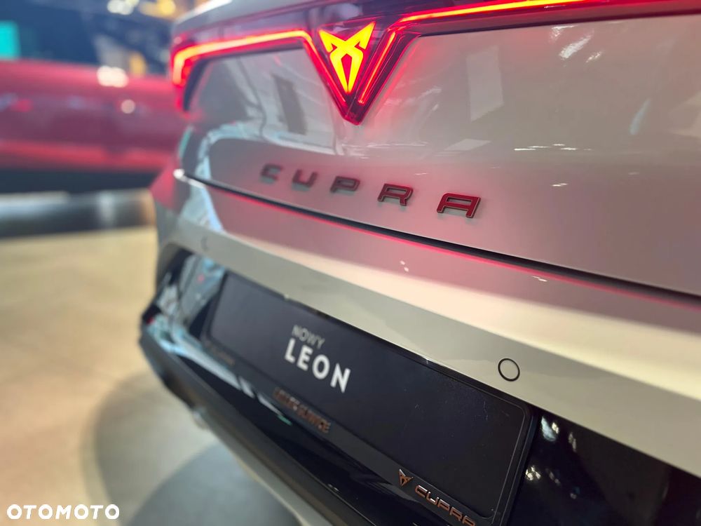 Cupra Leon 1.5 eTSI mHEV DSG - 39