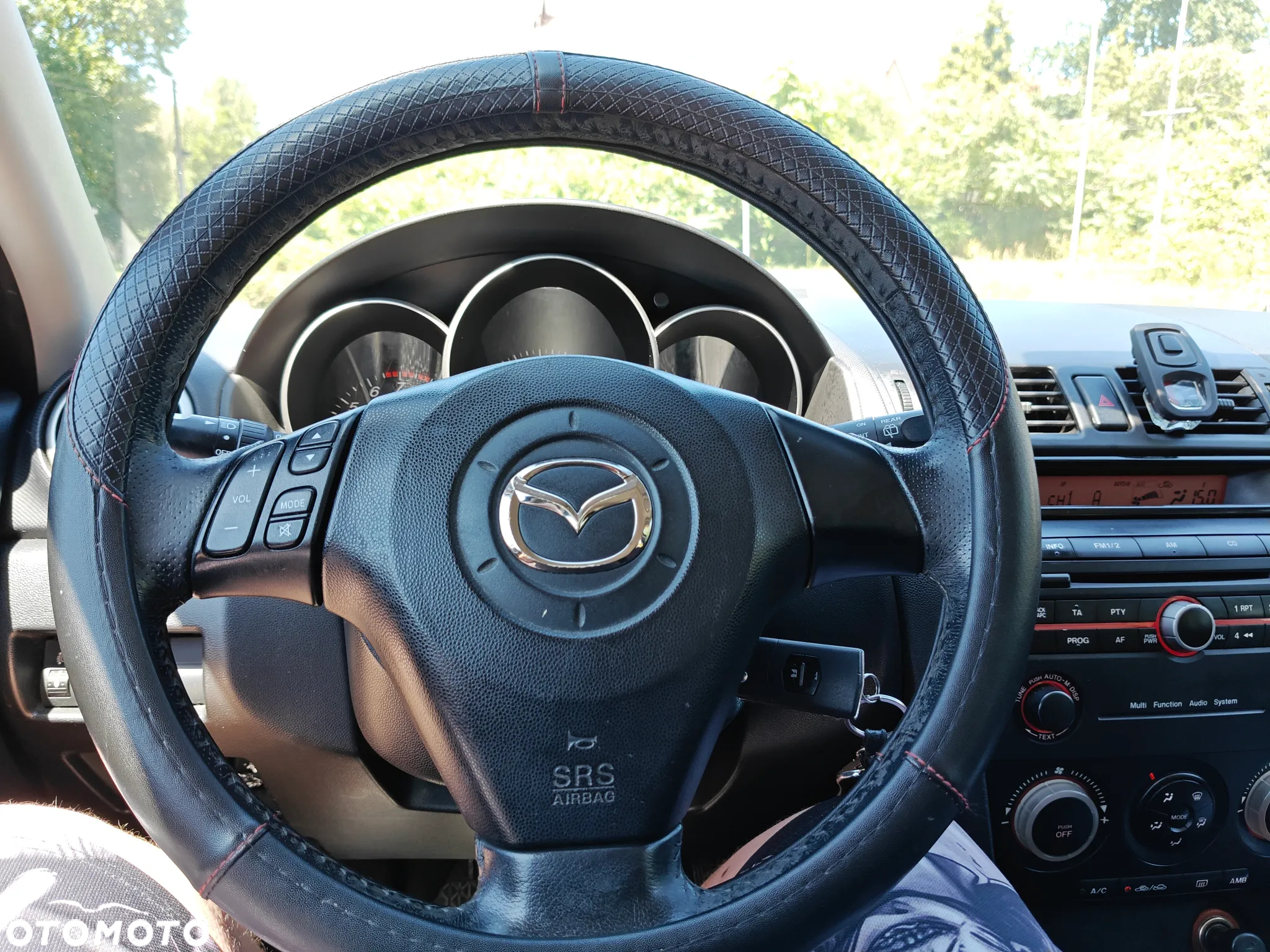 Mazda 323F 1.8 GLX - 20