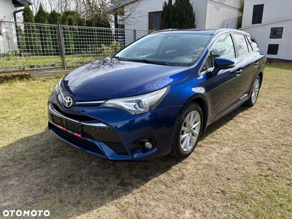 Toyota Avensis Touring Sports 1.8 Edition S+ - 10