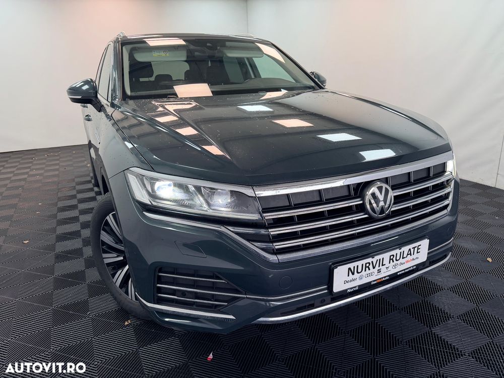 Volkswagen Touareg V6 TDI Elegance - 1