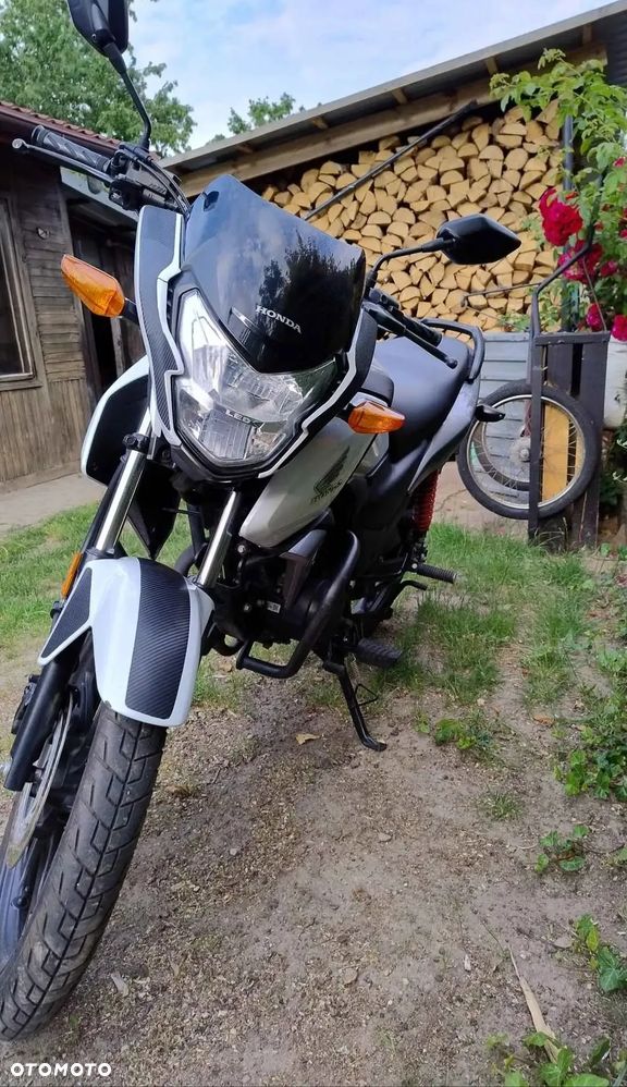 Honda CBF - 2