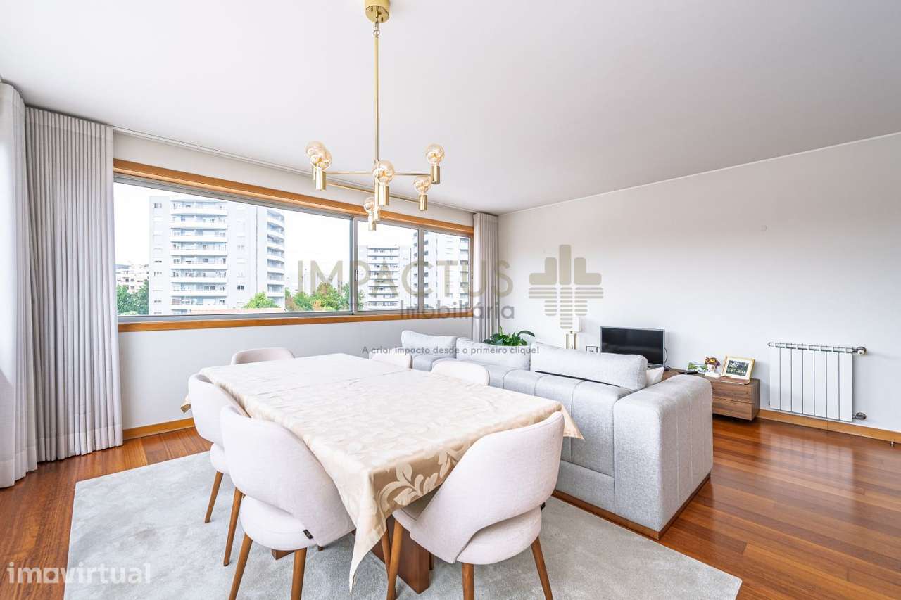 Apartamento T2 c/ garagem junto ao comboio - Grande imagem: 4/29