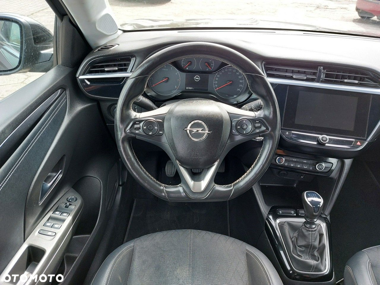 Opel Corsa - 8