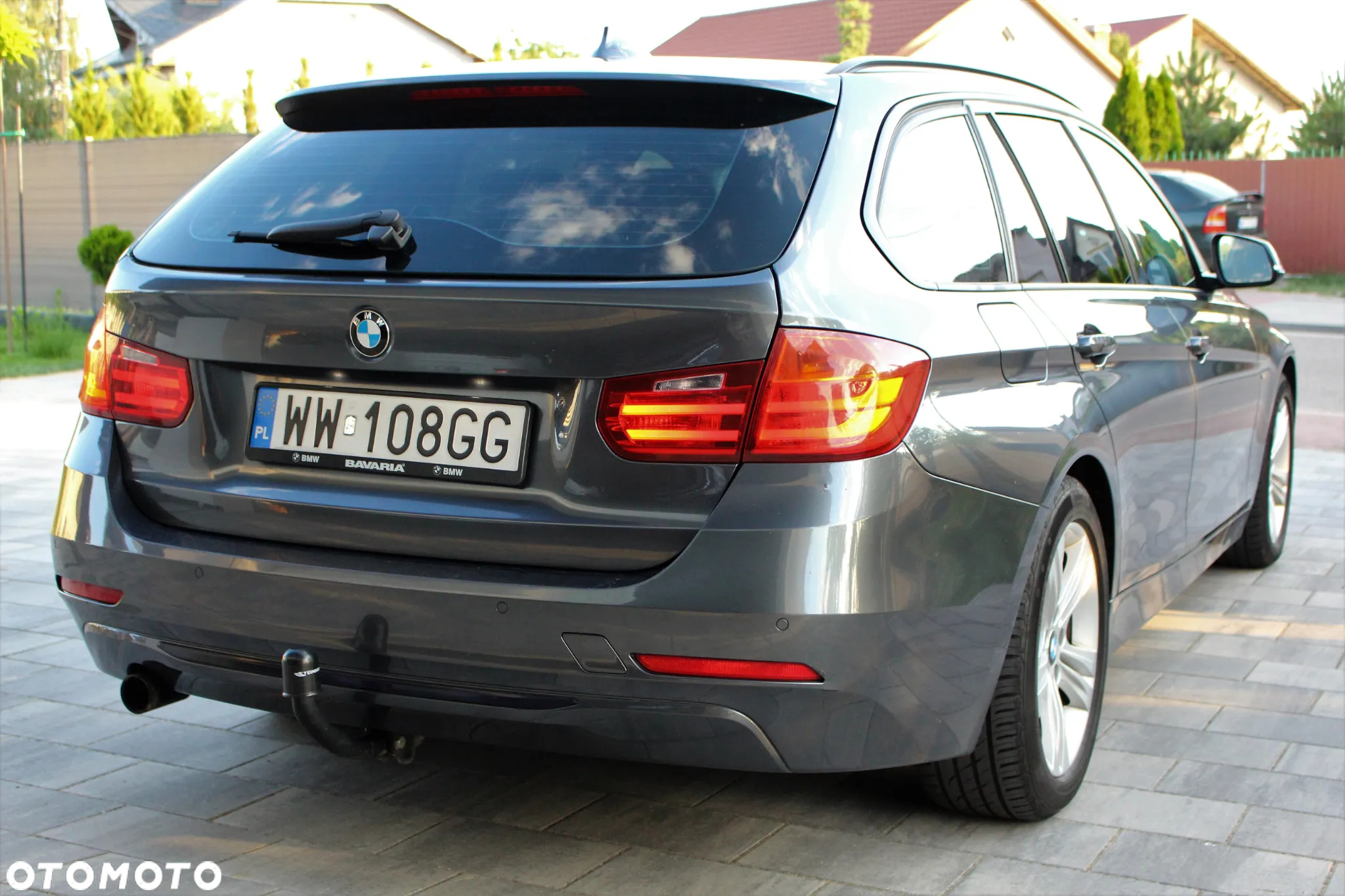 BMW Seria 3 316i Touring Sport Line - 11