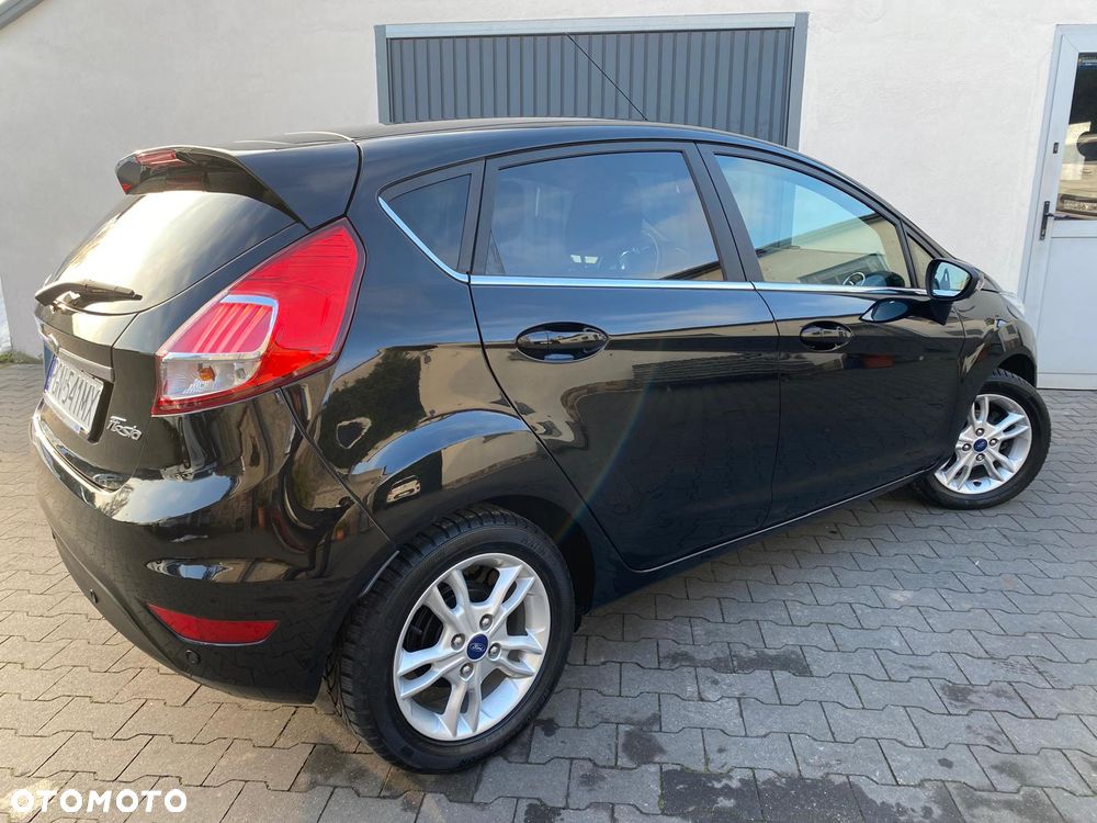 Ford Fiesta 1.5 TDCi Titanium - 12