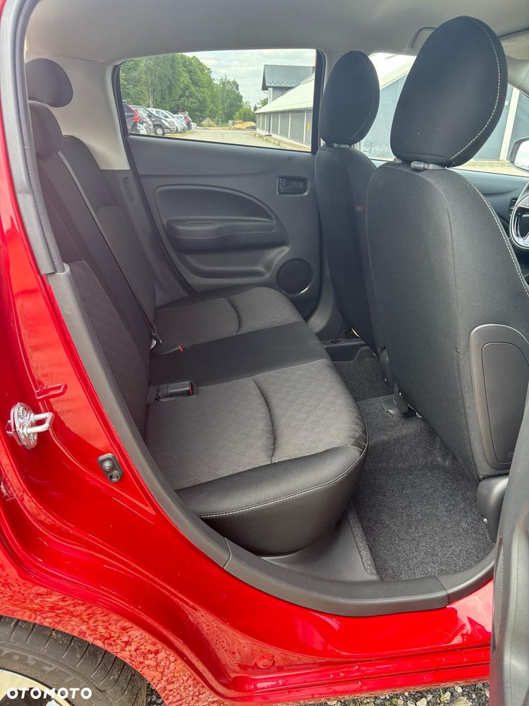 Mitsubishi Space Star 1.2 Intense CVT - 11