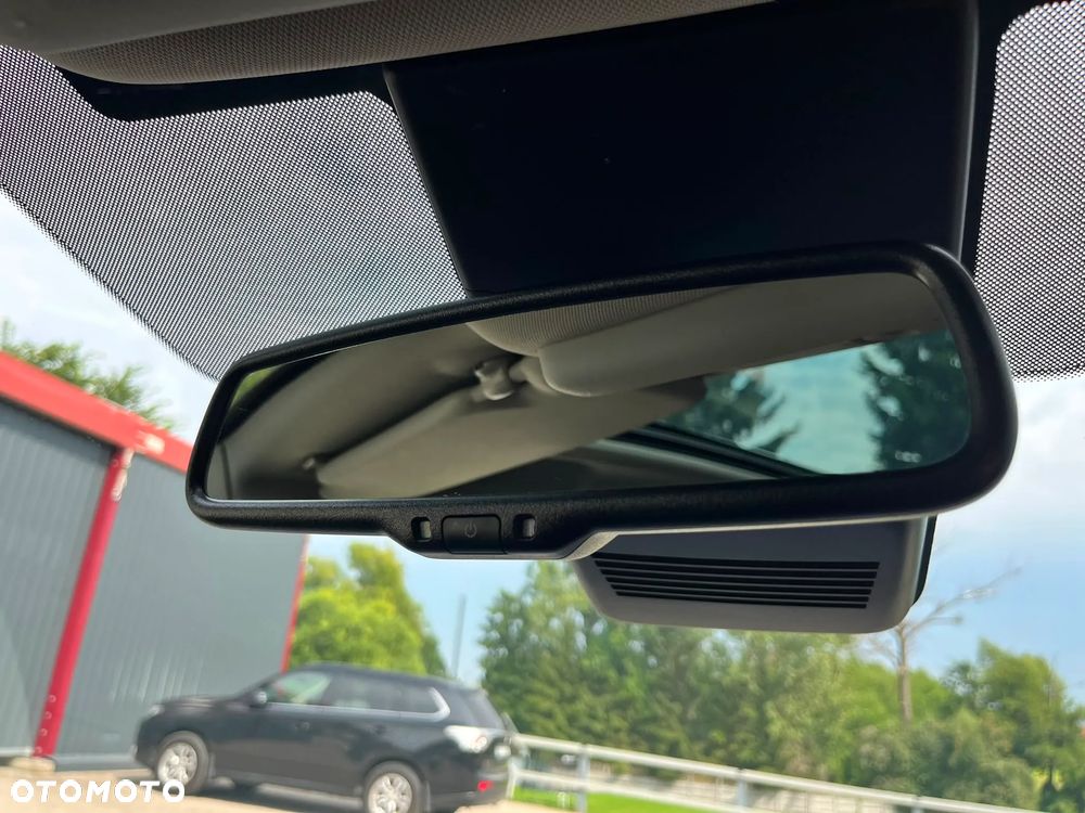 Nissan Qashqai 1.6 DIG-T N-Connecta - 23