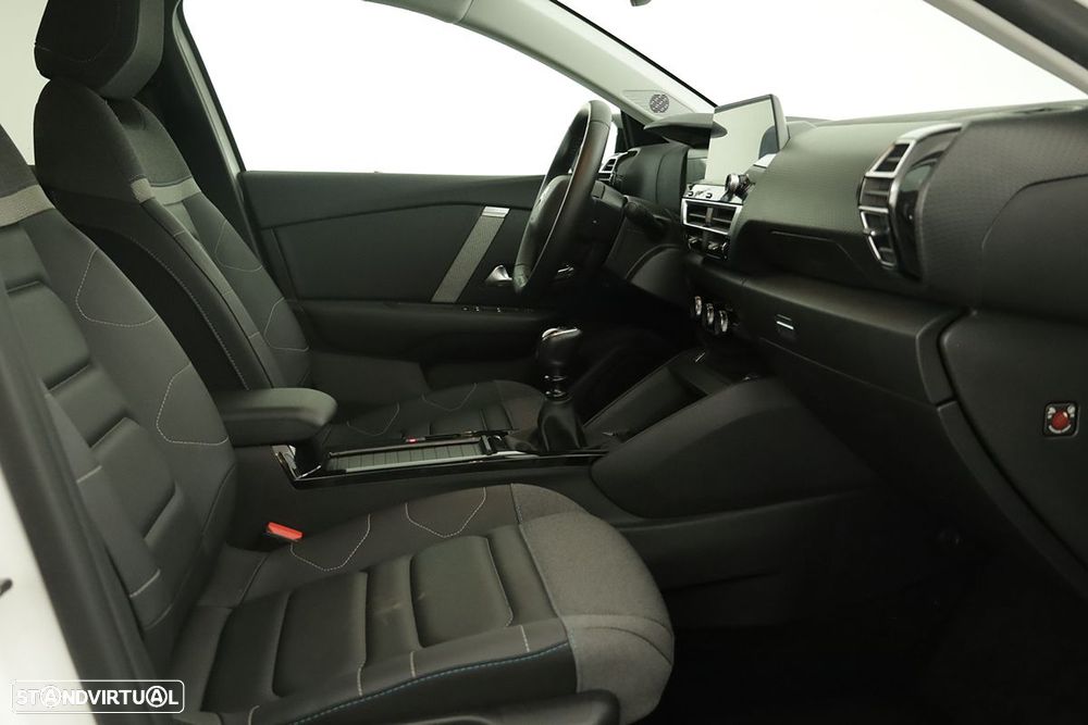 Citroën C4 1.2 PureTech Max - 23