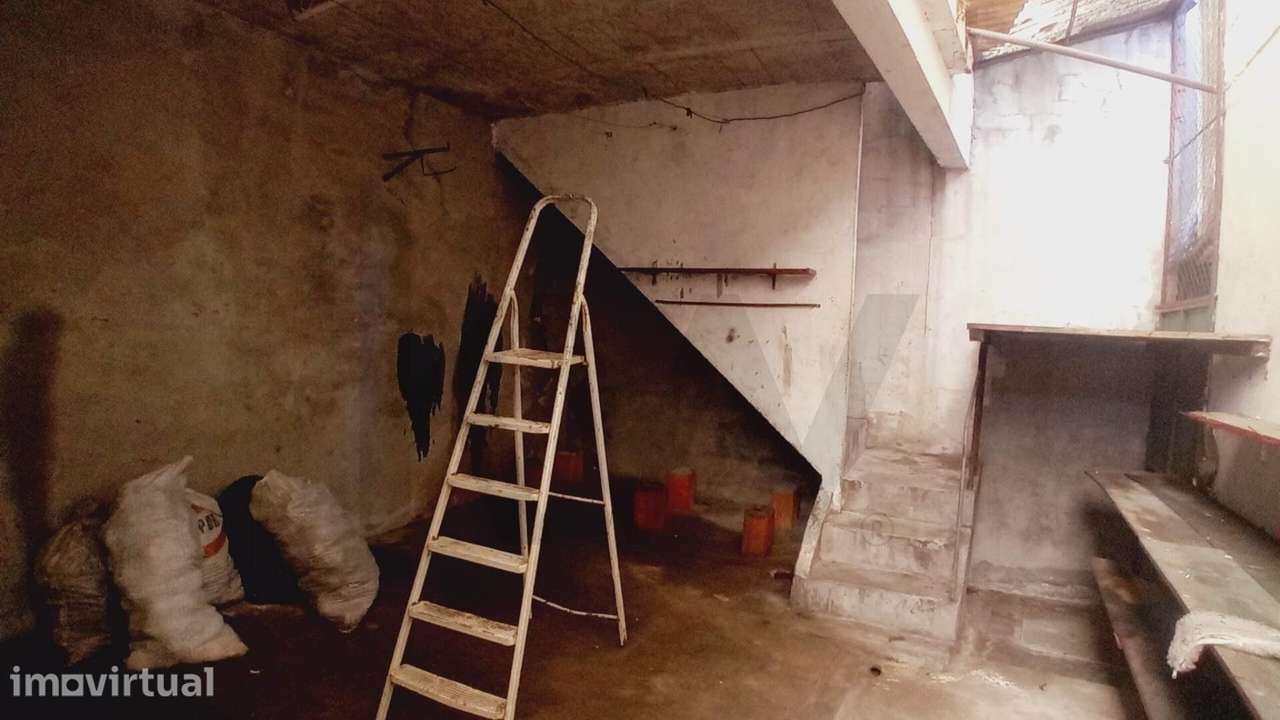 Moradia T4 com Armazém e Terreno Rústico – Paleão, Soure - Grande imagem: 5/32