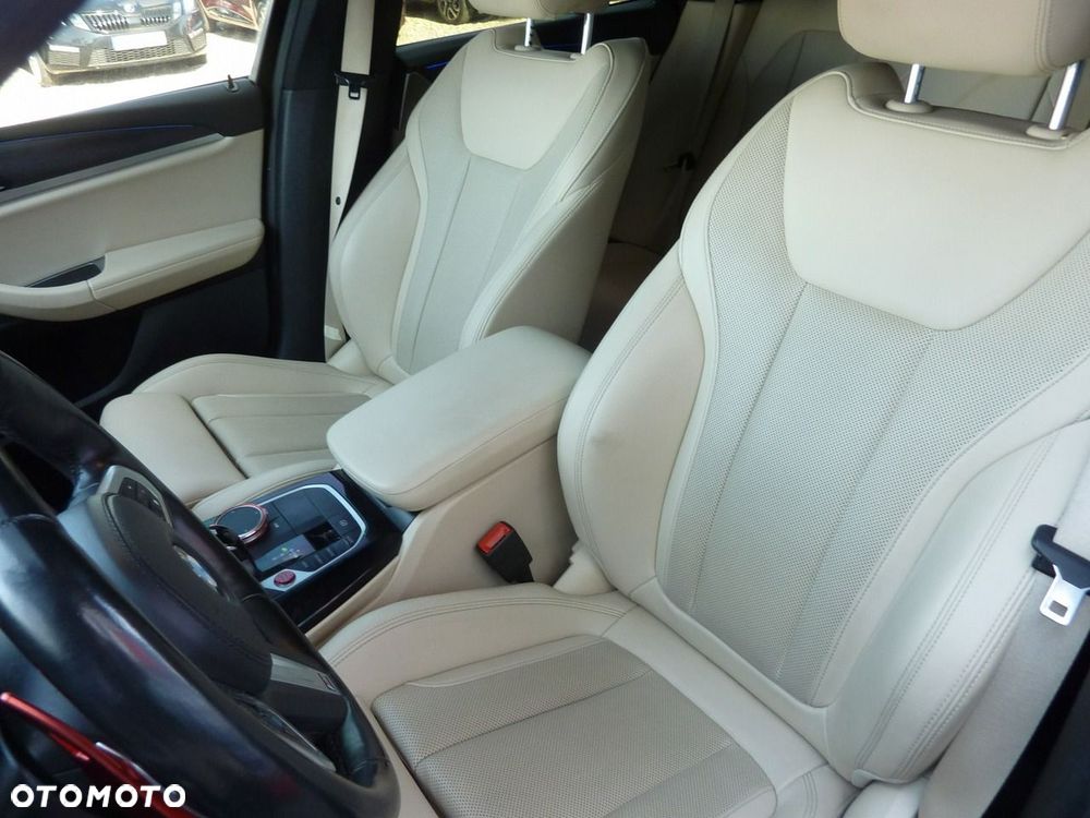 BMW X3 - 11