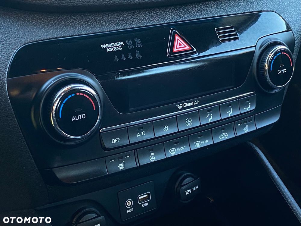 Hyundai Tucson blue 1.7 CRDi 2WD Style - 15