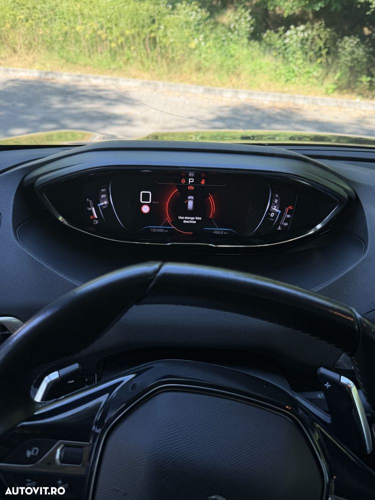 Peugeot 3008 1.5 BlueHDI S&S EAT8 Active - 16
