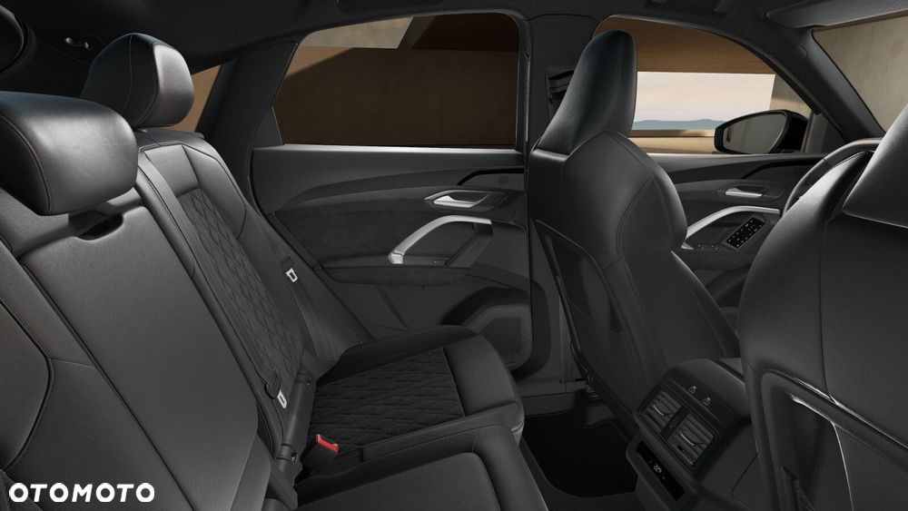 Audi Q5 Sportback - 11