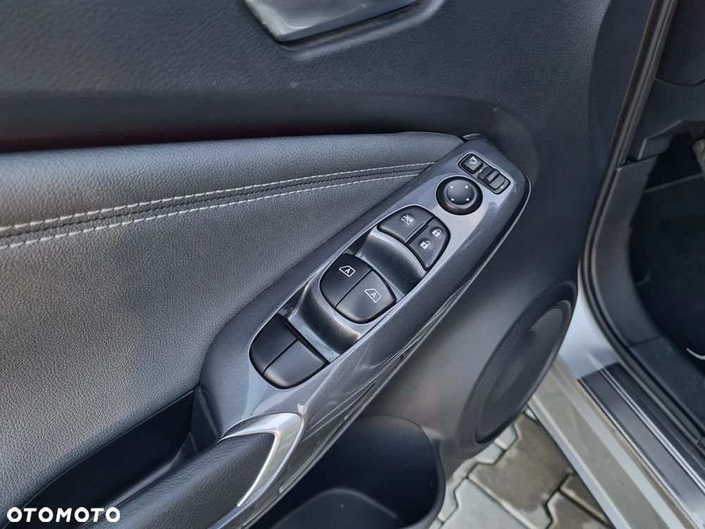 Nissan Juke 1.0 DIG-T N-Connecta - 10