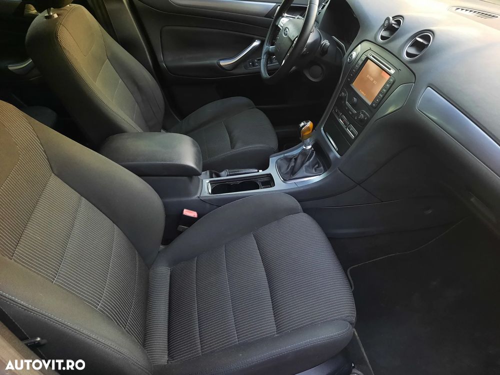 Ford Mondeo 1.6 TDCi Titanium - 27