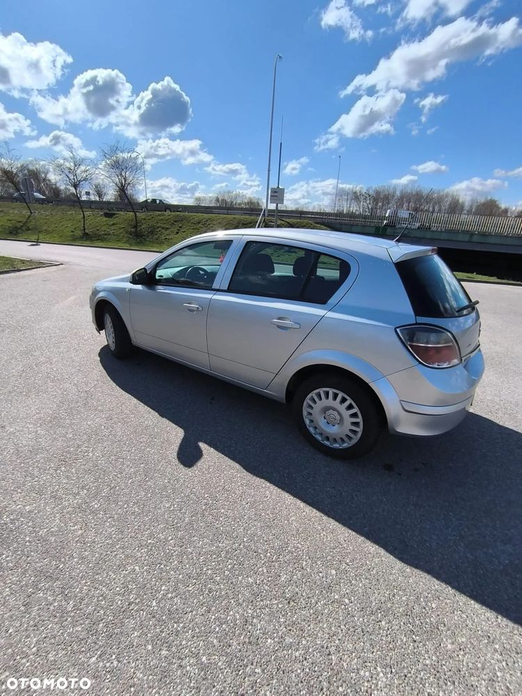 Opel Astra III 1.4 - 9