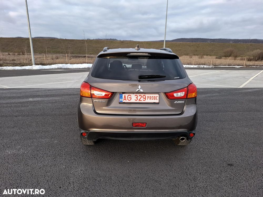 Mitsubishi ASX 2.2 DI-D 4WD Automatik Diamant Edition - 9