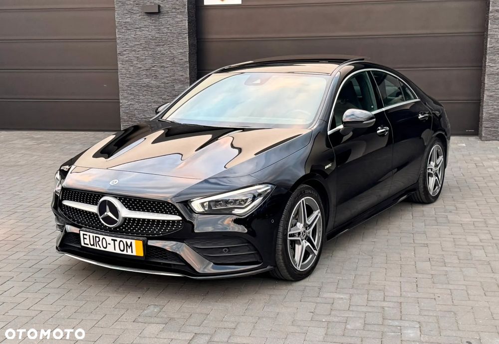 Mercedes-Benz CLA 220 d AMG Line 8G-DCT - 12