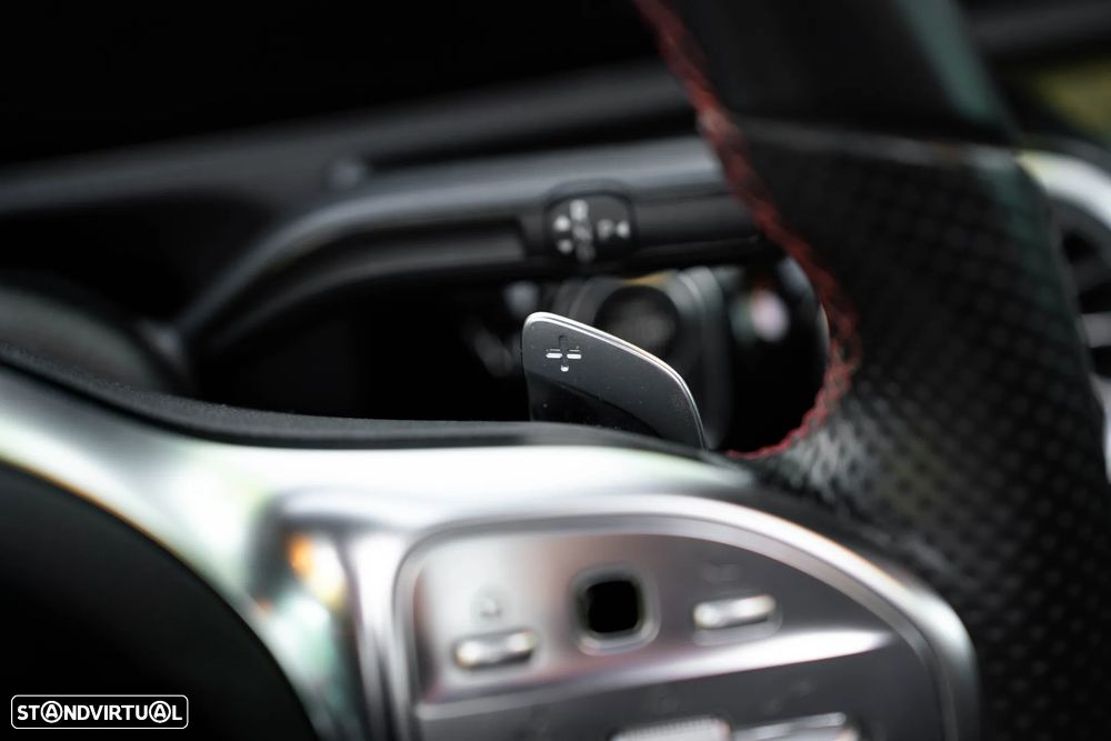 Mercedes-Benz A 180 d 7G-DCT AMG Line - 34