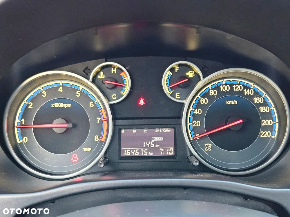 Suzuki SX4 1.6 Comfort Plus - 26