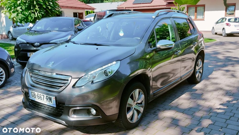 Peugeot 2008 1.2 Pure Tech Style - 9