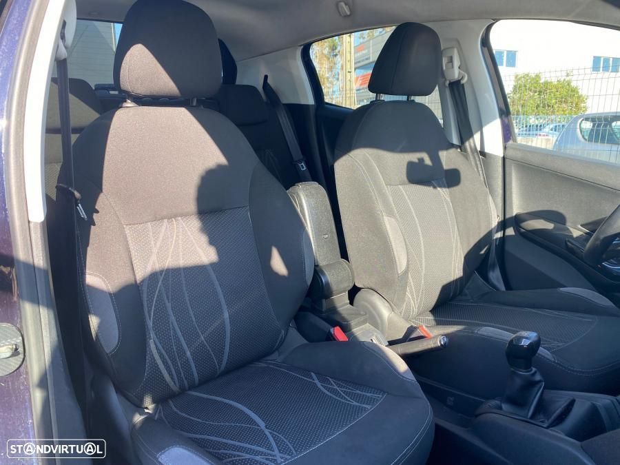 Peugeot 208 1.4 HDi - 9